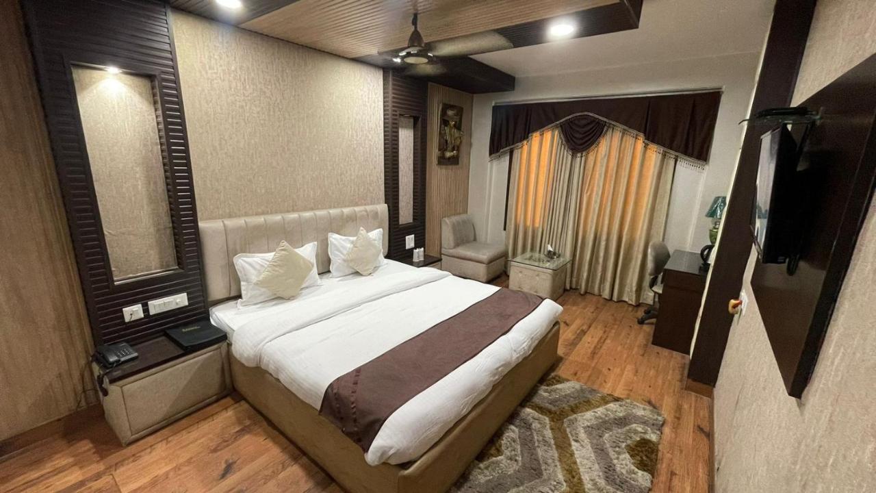 Hotel Grand Sai - Moradabad, Uttar Pradesh Exterior photo
